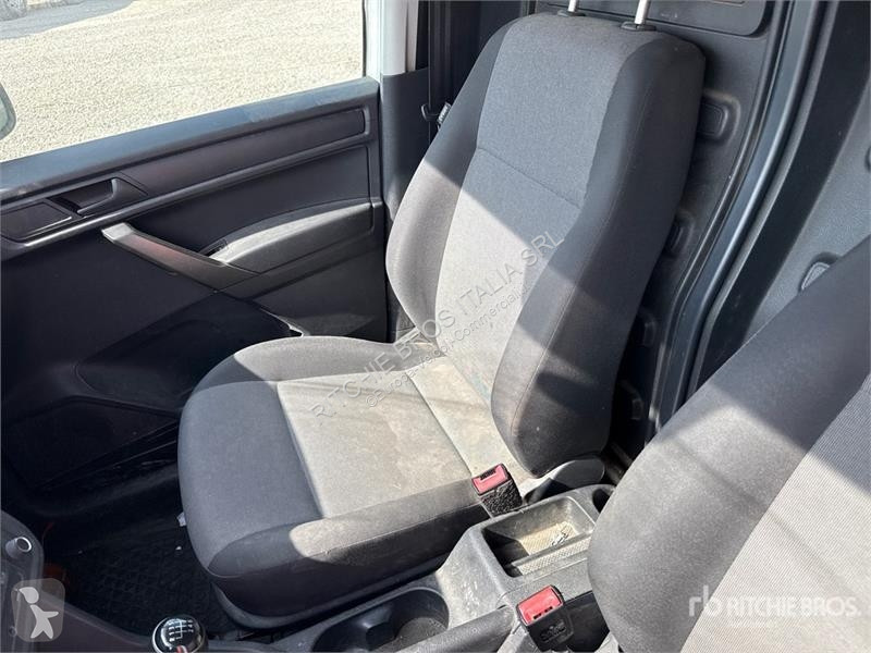 Комерційні автомобілі Volkswagen Cargo Van