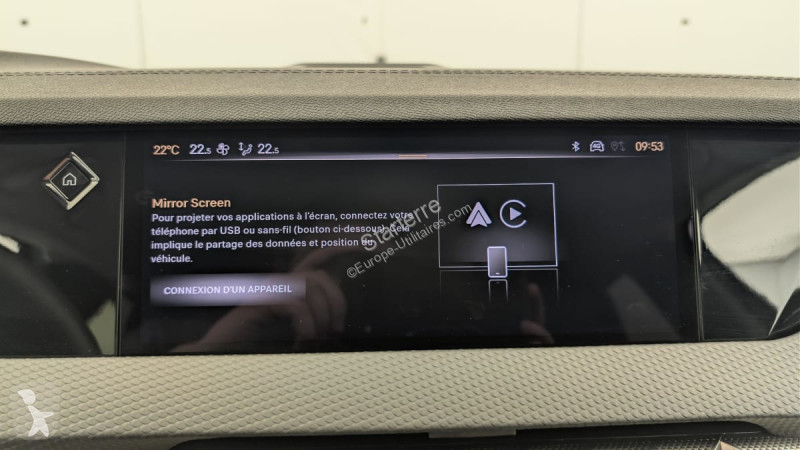 Véhicule utilitaire DS