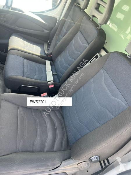 Furgoneta Iveco 35C14 PAQUETERO RAMPA RETRACTIL