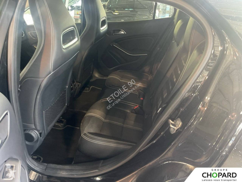Лекотоварен автомобил Mercedes GLA 200 d 7-G...
