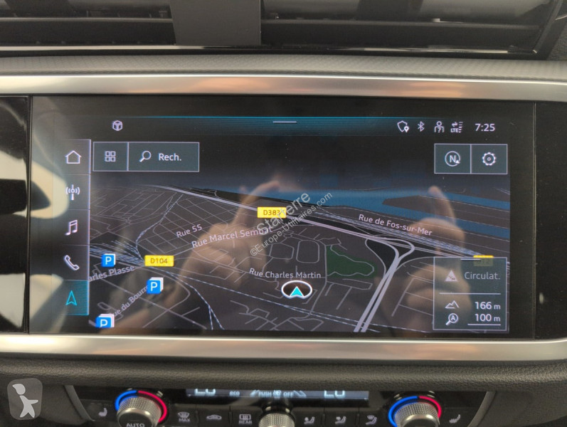 Véhicule utilitaire Audi Q3