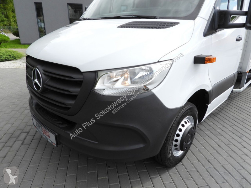 Furgoneta Mercedes 515
