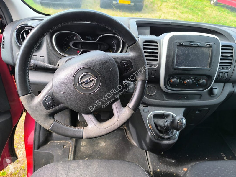 Лекотоварен автомобил Opel 120PK