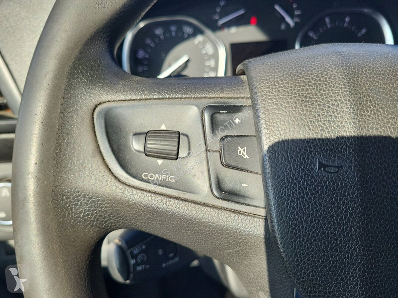 Furgoneta Peugeot 180PK