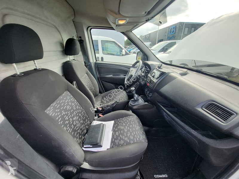 Furgoneta Opel 90pk