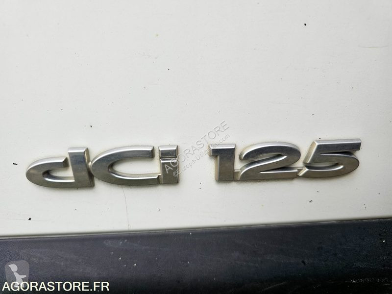 Лекотоварен автомобил Renault