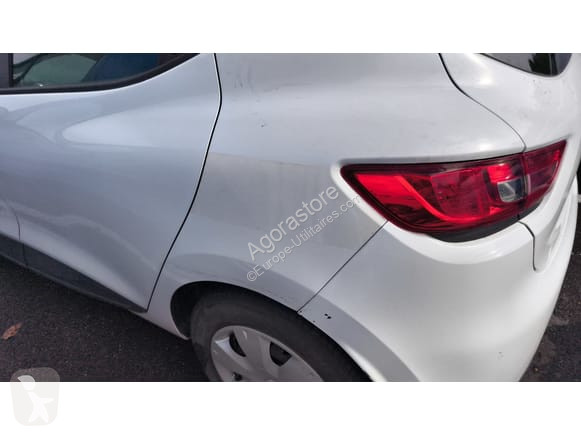 Лекотоварен автомобил Renault CLIO