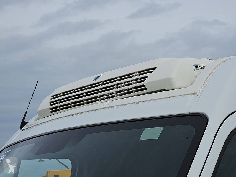 Užitkové vozidlo Renault 2.3 L2H2 Koelwagen D/N!