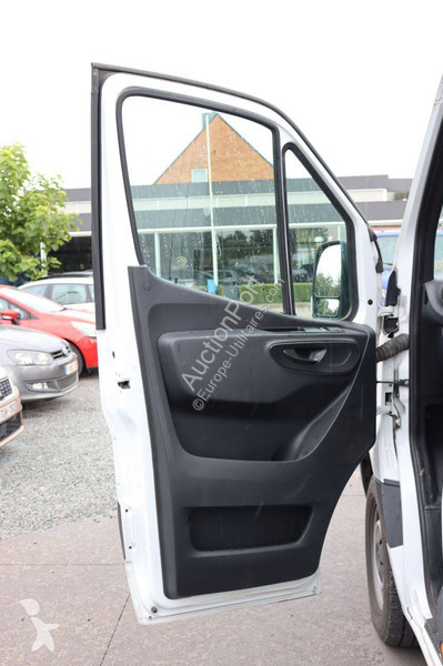 Mercedes 316 CDI van