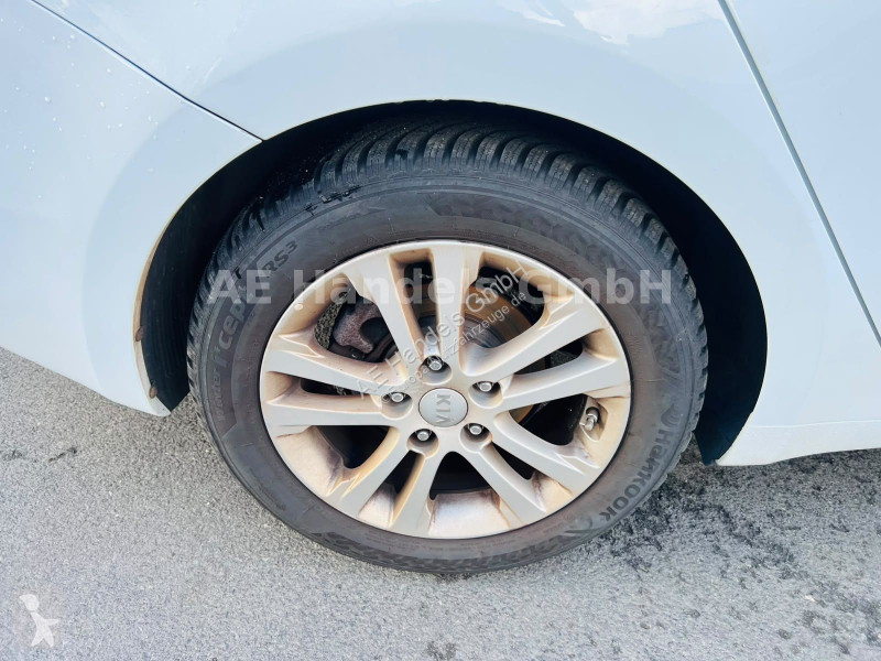 KIA cee'd Sportswagon 1.4 CRDi 90...