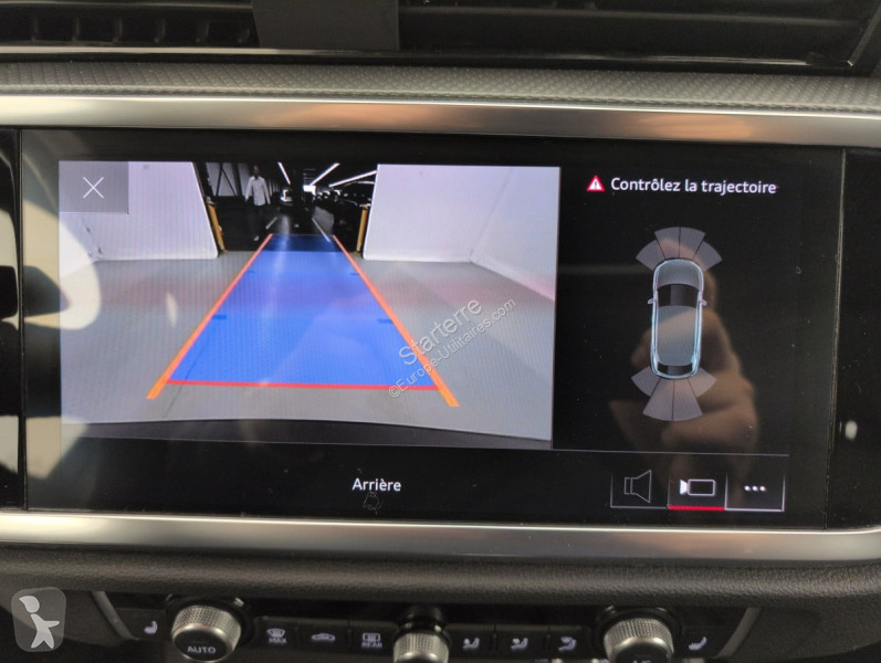 Véhicule utilitaire Audi Q3