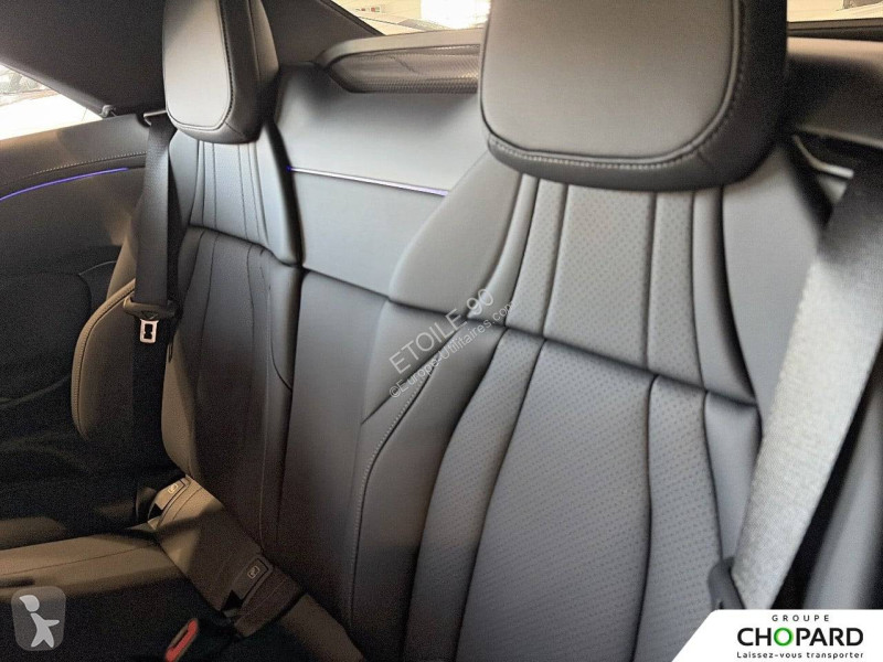 Коммерческий автомобиль Mercedes CLE Cabriolet...