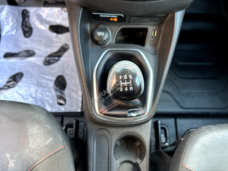 Коммерческий автомобиль Ford Transit 1.5 TDCI...