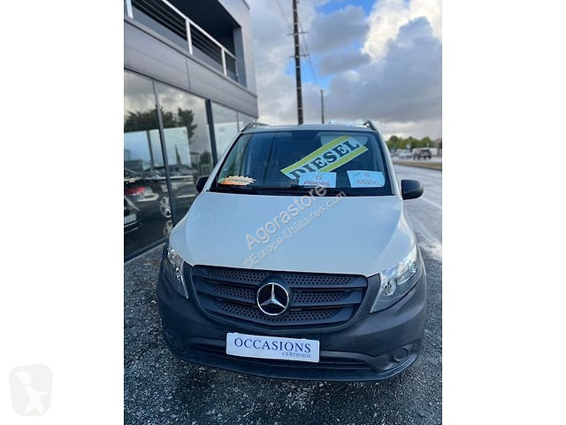 Veículo utilitário Mercedes VITO