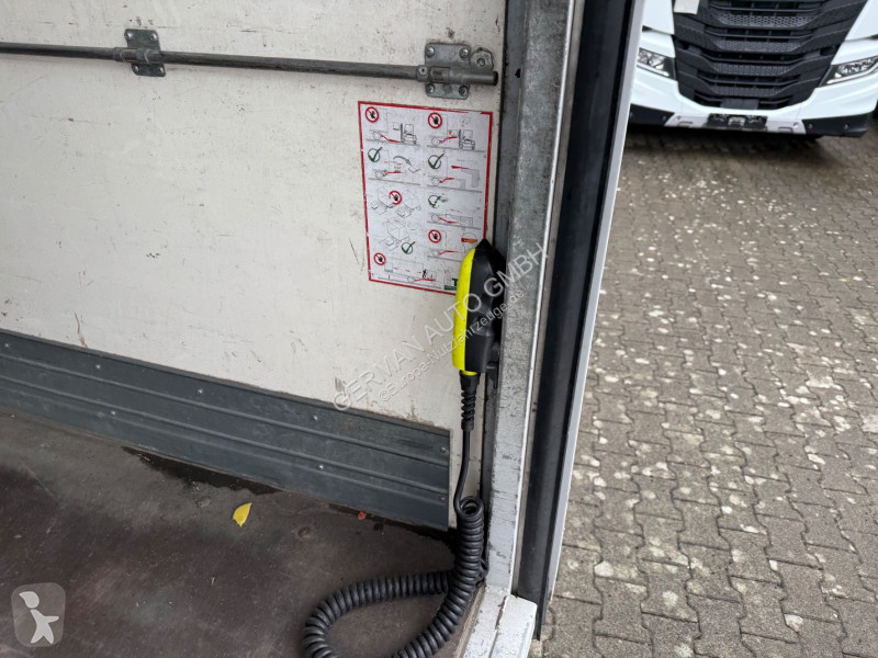 Veículo utilitário Iveco 35C16 3,0L Koffer LBW...