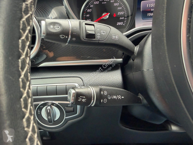 Užitkové vozidlo Mercedes V  d EDITION AHK...