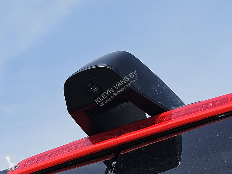 Haszongépjármű Mercedes 317 L2H2 LED Mbux10 Navi