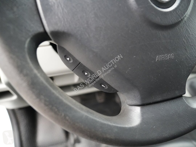 Furgoneta Opel 82pk