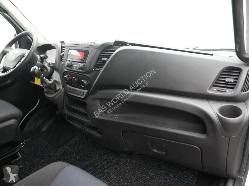 Furgoneta Iveco 35C14