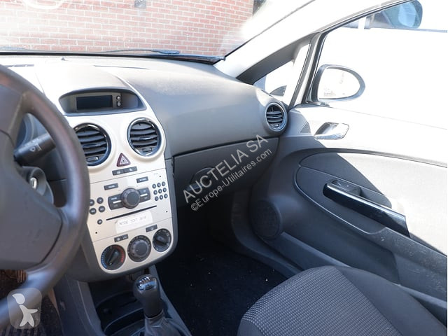Veículo utilitário Opel