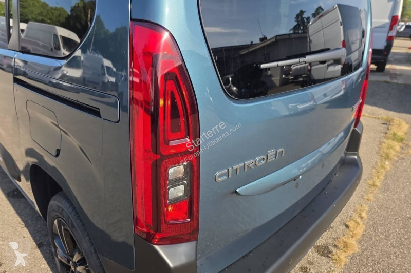 Véhicule utilitaire Citroën  BERLINGO CABINE...