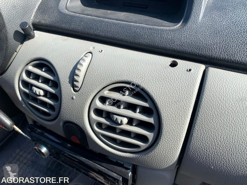 Véhicule utilitaire Renault KANGOO