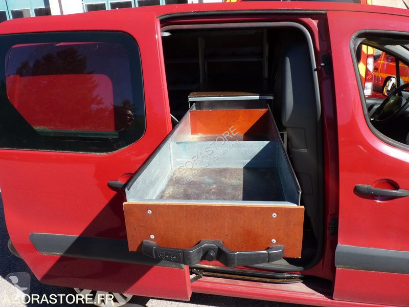 Véhicule utilitaire Citroën BERLINGO
