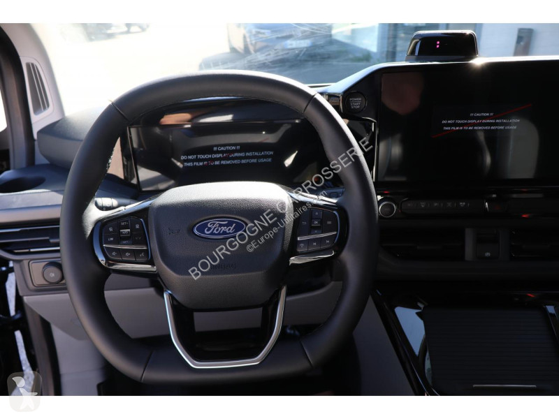 Véhicule utilitaire Ford