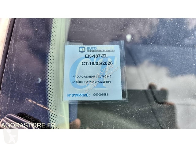 Véhicule utilitaire
