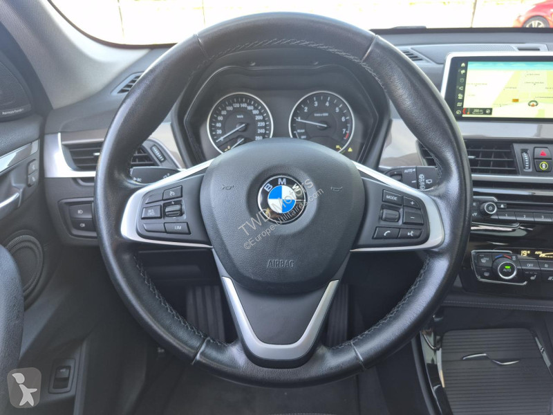 Véhicule utilitaire BMW