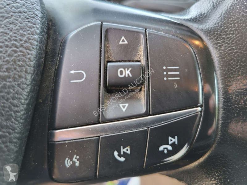 Véhicule utilitaire Ford 280 2.0 TDCI L1H1 Trend
