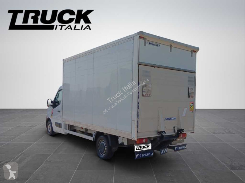 Veicolo commerciale Renault III 35 RWD 2019 -...