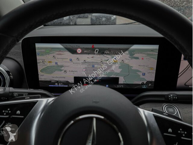 Mercedes EQV 250...