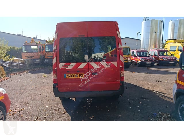 Коммерческий автомобиль Ford TRANSIT