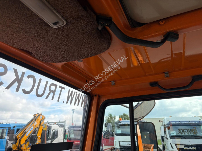 Samochód dostawczy Unimog + 4X4 + BJ 1977 +...