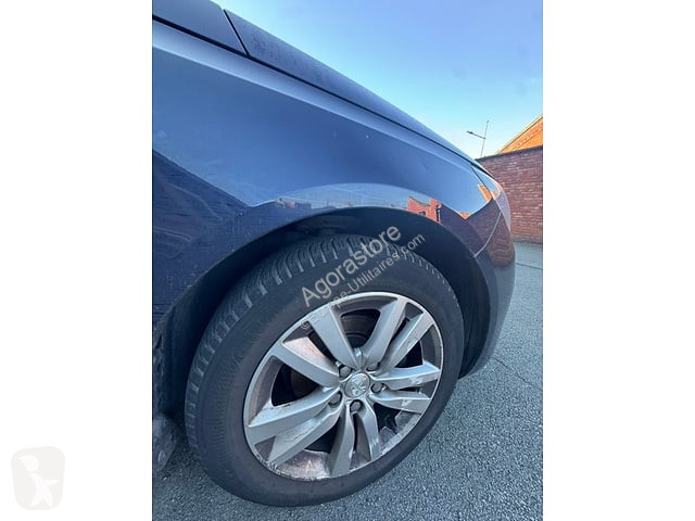 Коммерческий автомобиль Peugeot 308