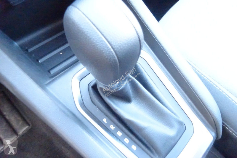 Коммерческий автомобиль Renault CLIO E-TECH 1,6...