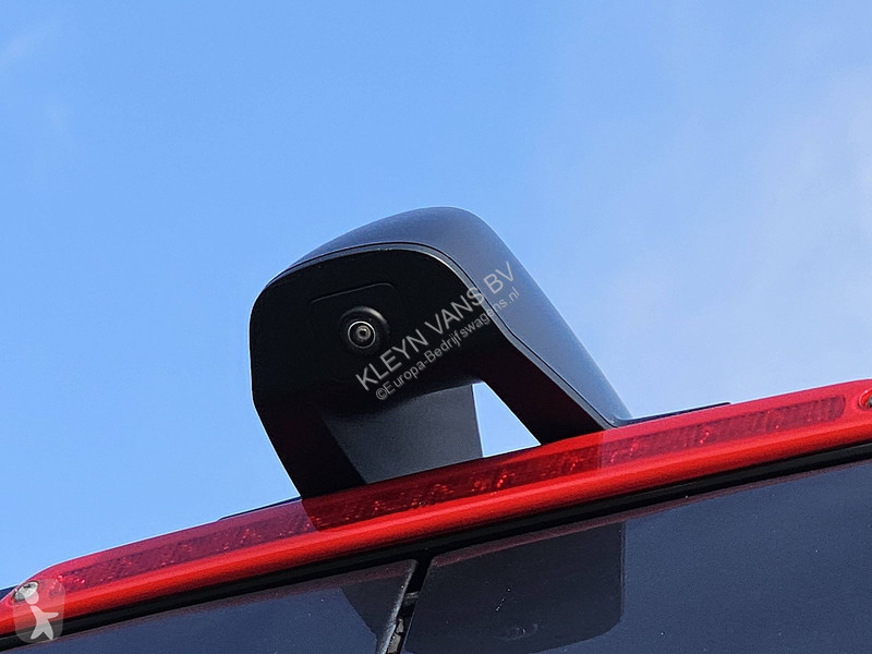 Autoutilitară Mercedes 317 L2H2 Mbux10 LED