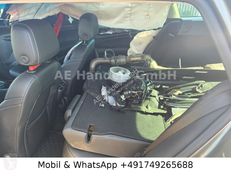 Véhicule utilitaire Opel B Sports Tourer...
