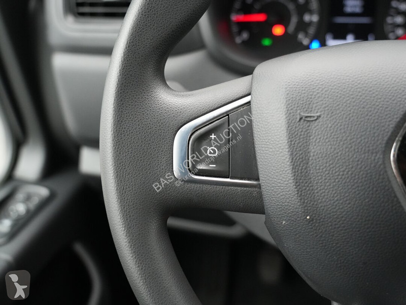 عربة نفعية Renault 135PK