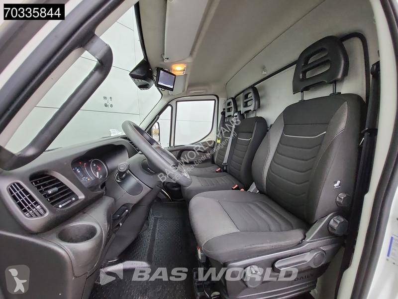Bedrijfswagen Iveco 72C21 3.0L Automaat 1000KG...