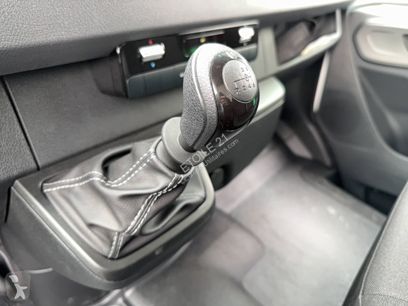 Furgoneta Mercedes SPRINTER CHASSIS CAB 515 CDI...