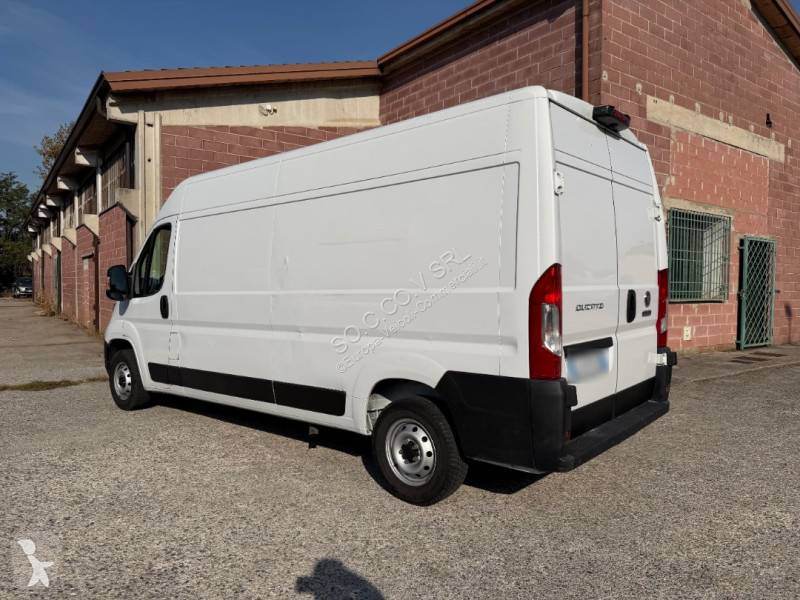 Furgoneta Fiat 2.2L 140 CV