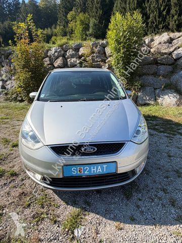 Furgoneta Ford Trend