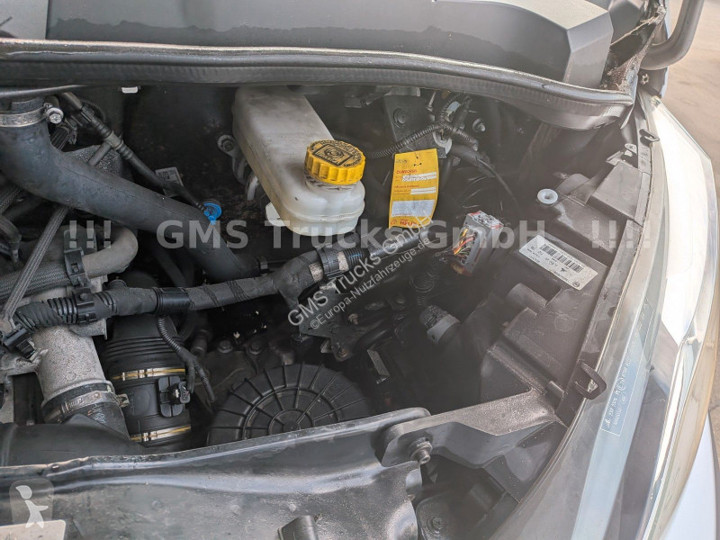 Véhicule utilitaire Fiat Multijet 130 / Nur...