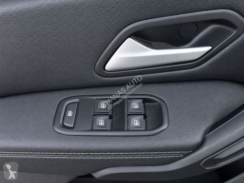 Véhicule utilitaire Dacia 1.5 dCi 115 Prestige 4x4