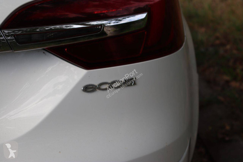 Véhicule utilitaire Opel Sports SW