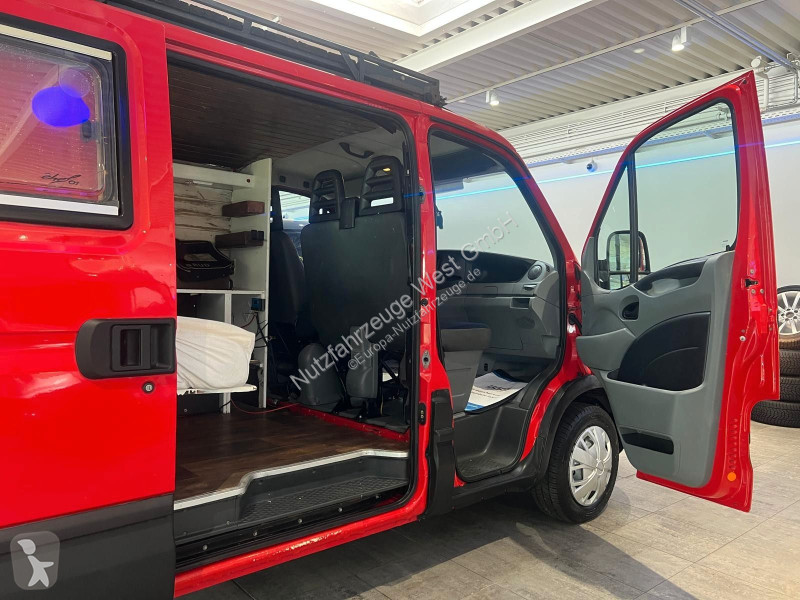 Véhicule utilitaire Iveco...