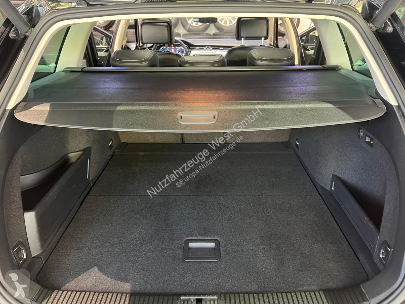 Véhicule utilitaire Volkswagen Variant R-Line...