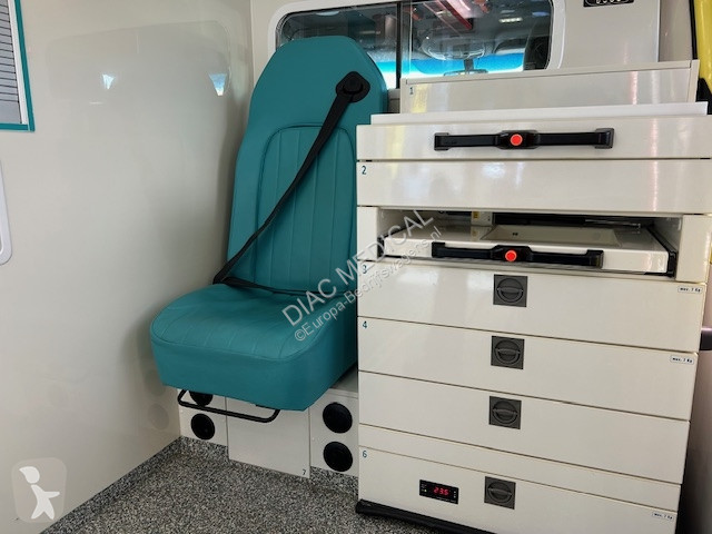 Véhicule utilitaire Mercedes 319 CDI L2H2